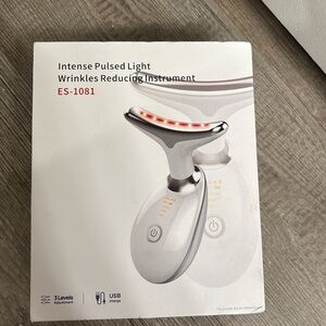 Intense pulsed light ( ES - 1081)